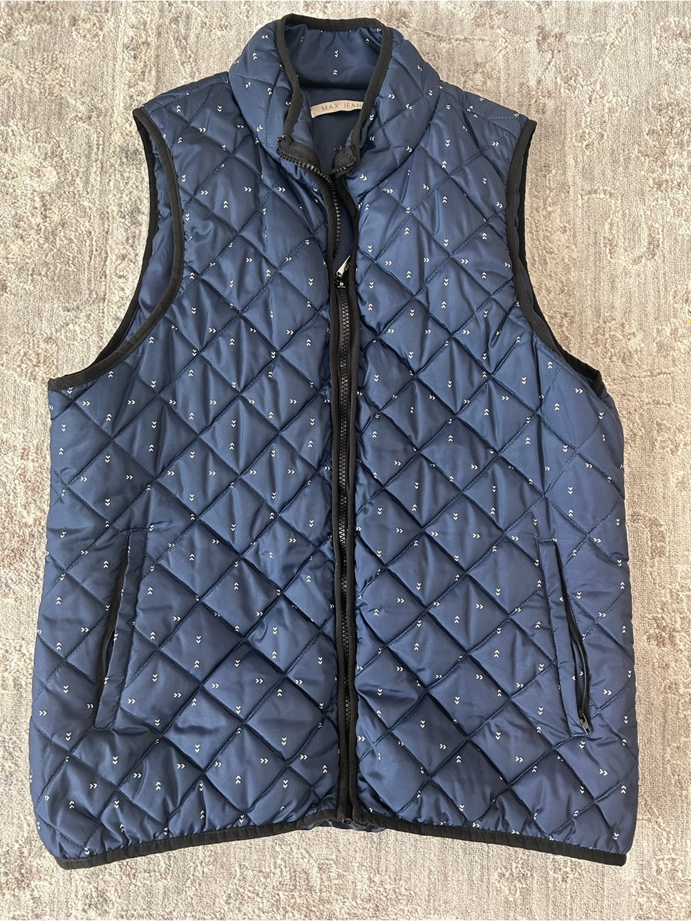 Max Jeans Quilted Sleeveless Vest Jacket Yoko Print Blue White Women’s Sz L Flaw